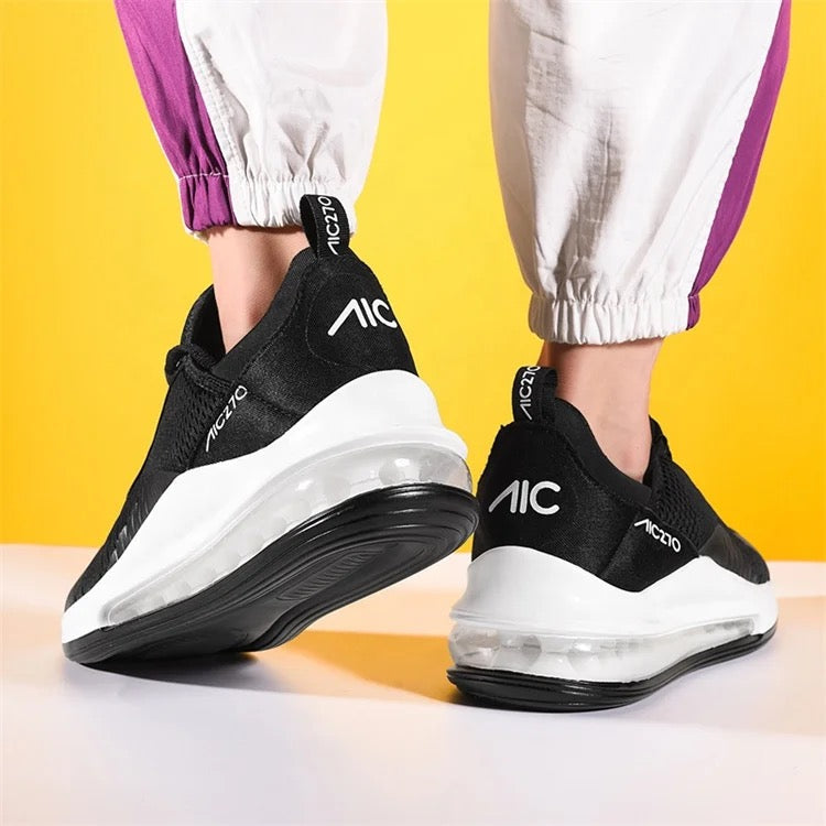 CUBICS Air 270 Tube Max Trainer - Black White