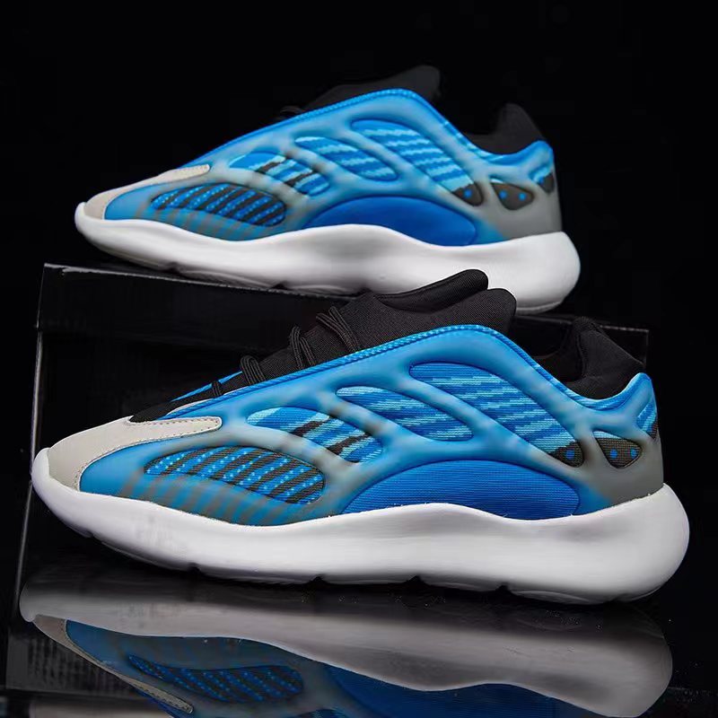CUBICS V3 YEZY 700 Glow - Blue