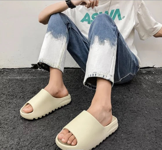 CUBICS Yezy Foam Slides - Bone
