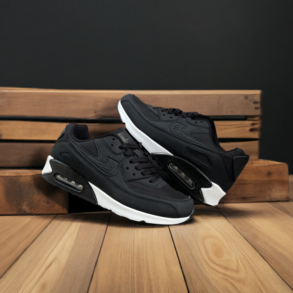 CUBICS Max Air 90 Trainers - Black